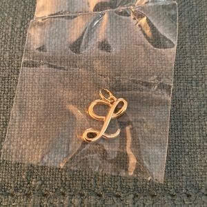 Avon Gold Initial ‘L’ Necklace Charm NWT
